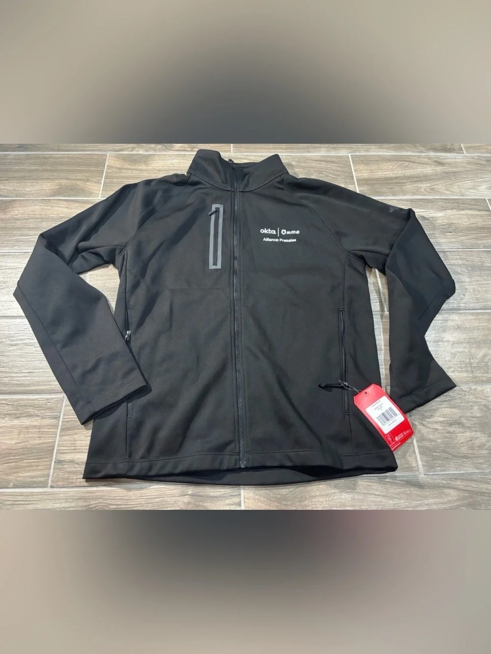 the north face NWT mens Medium black canyon flats jacket tnf black softshell